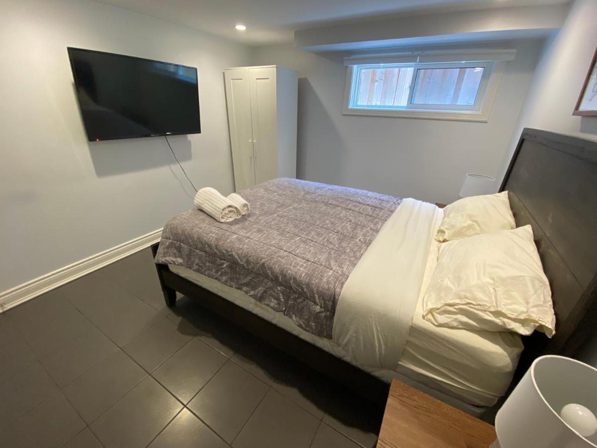 Yonge And Finch Subway !S Spacious And Modern Private Bd With Shared Bathroom Торонто Екстериор снимка