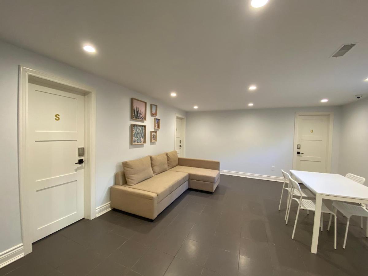 Yonge And Finch Subway !S Spacious And Modern Private Bd With Shared Bathroom Торонто Екстериор снимка